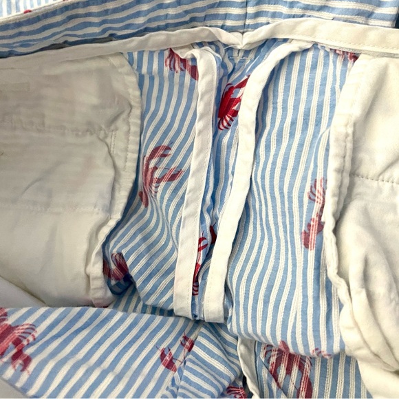 Vineyard Vines Men’s Blue White Stripe Shorts w Printed Lobsters 36”W - Picture 6 of 9